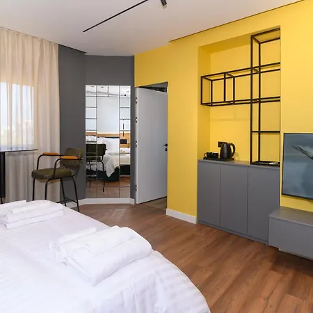 Apartment Adore *
